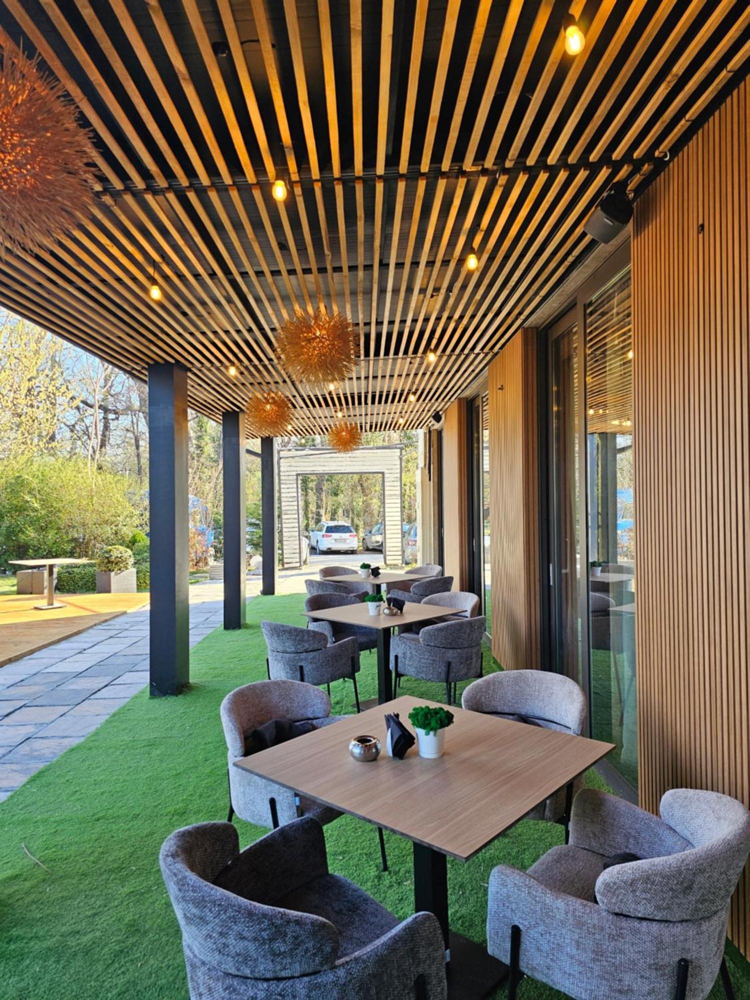 Park Hotel Plowdiw Exterior foto